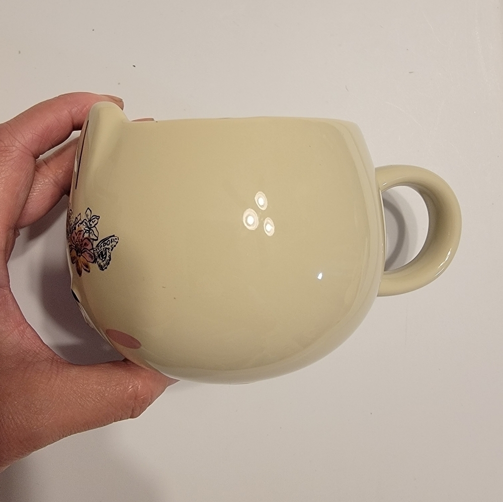 NWT Starbucks 2024 Limited Edition LATAM Bunny Ceramic Mug - Picture 2 of 6